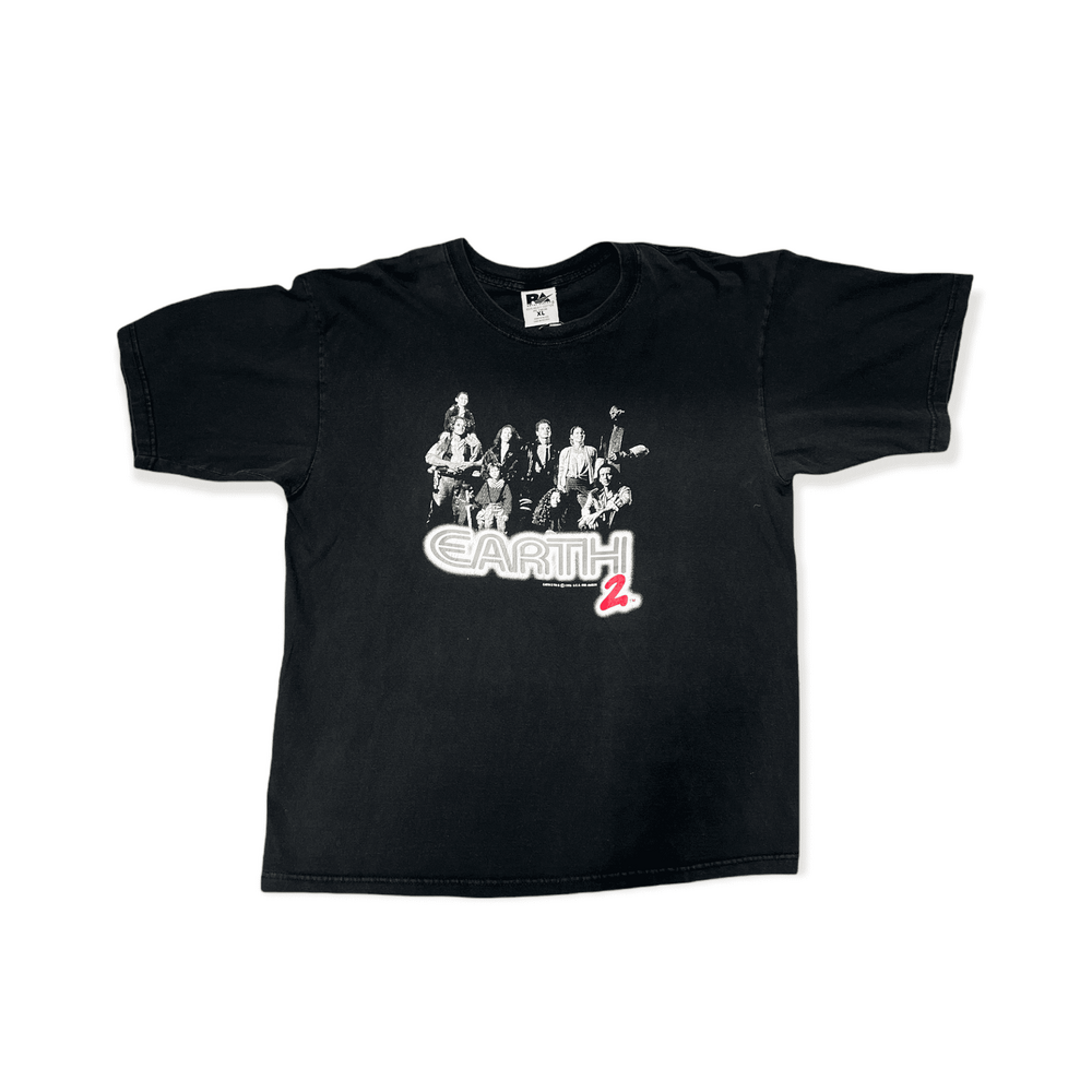 1996 Earth 2 vintage Tshirt